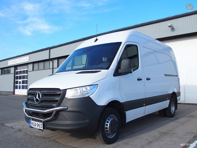 Mercedes-Benz Sprinter 7