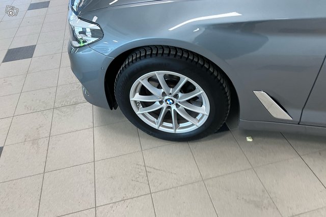 BMW 5-sarja 13