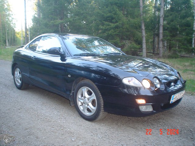 Hyundai Coupe 5