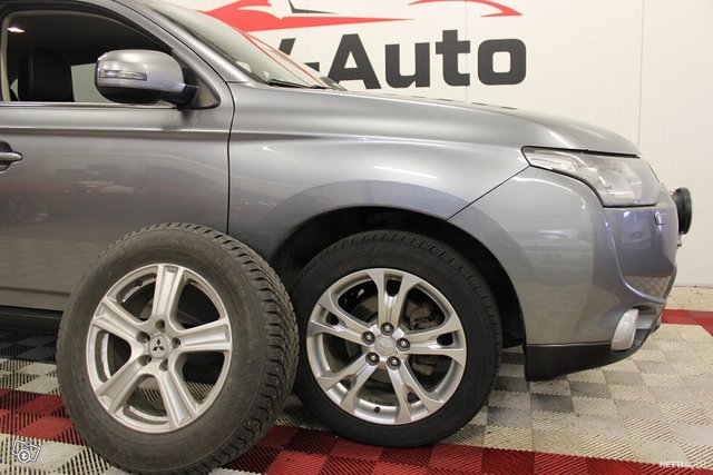 Mitsubishi Outlander 9