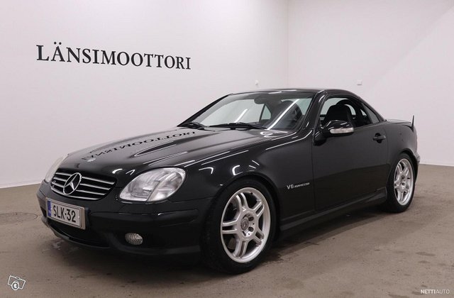 Mercedes-Benz SLK 32 AMG 10