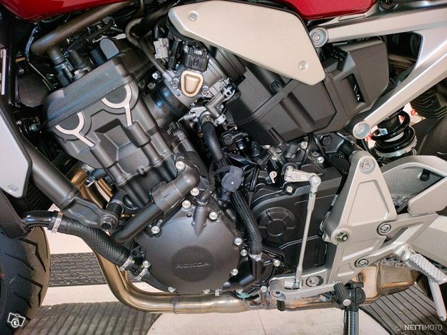 Honda CB 15