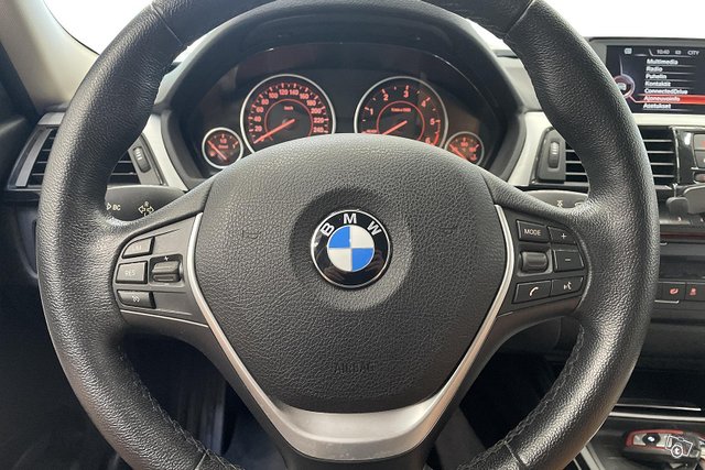 BMW 318 13