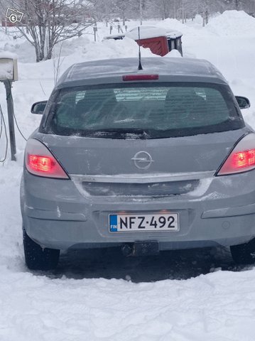 Opel Astra 6