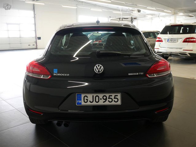 VOLKSWAGEN Scirocco 6