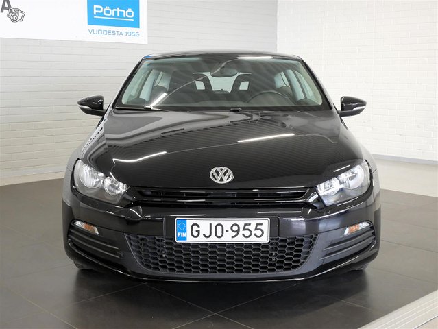 VOLKSWAGEN Scirocco 9