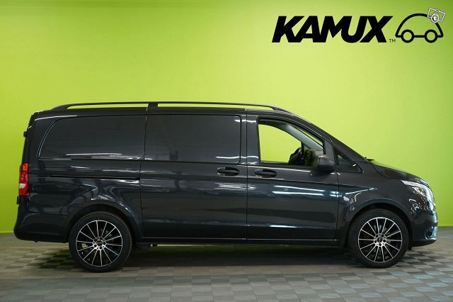 Mercedes-Benz Vito 9