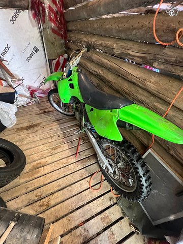 Kawasaki KX125 2