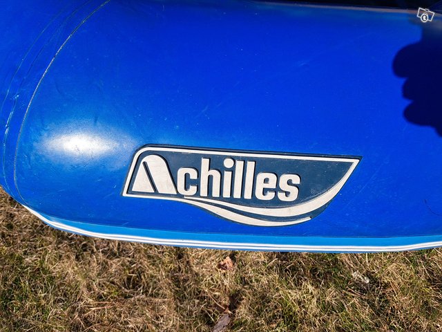 Achilles LT-2, laatu kumivene 3