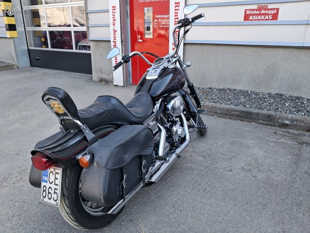 Harley-Davidson DYNA 3