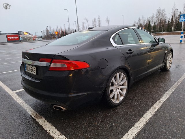 Jaguar XF 2