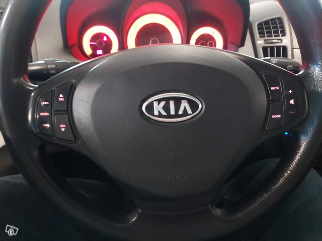 KIA Ceed 10