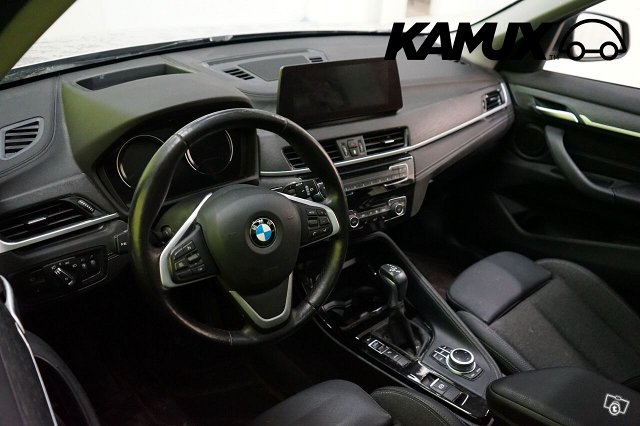 BMW X1 8