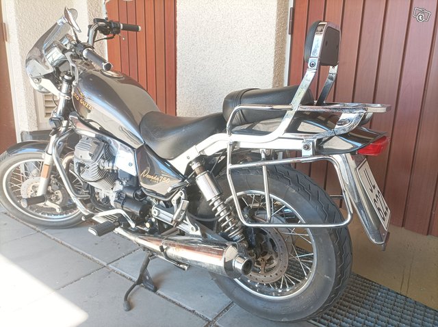 Moto Guzzi Nevada 750 2