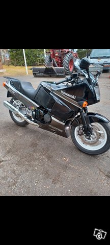 Kawasaki ZX500B 1