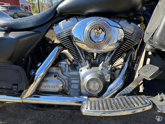 Harley-Davidson Electra Glide 9