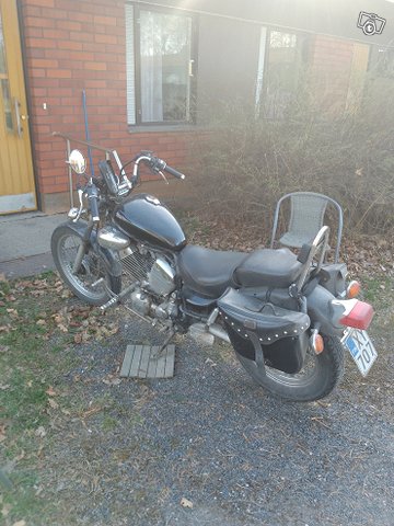 Yamaha XV 535 virago 1