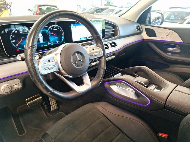 Mercedes-Benz GLE 7