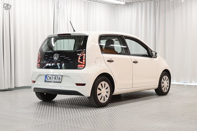 Volkswagen Up 5