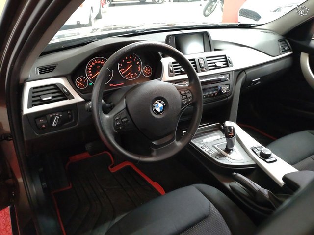 BMW 320 10