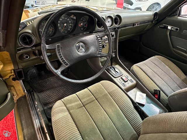 Mercedes-Benz SLC 11