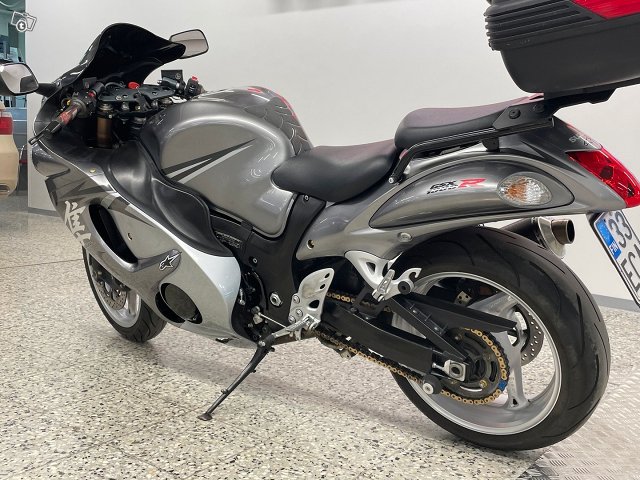 Suzuki GSX 9