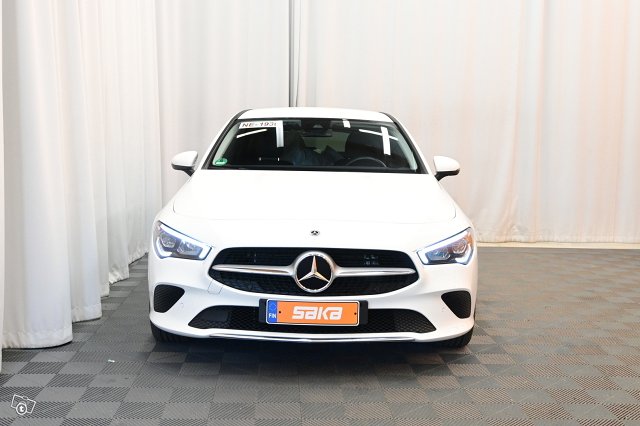 Mercedes-Benz CLA 4