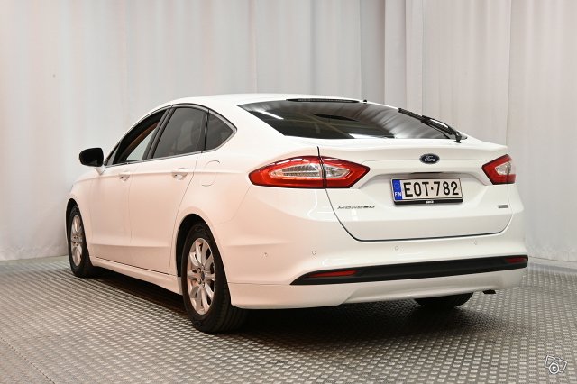 Ford Mondeo 5