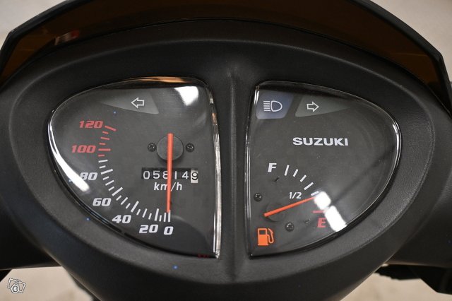 Suzuki AN 11