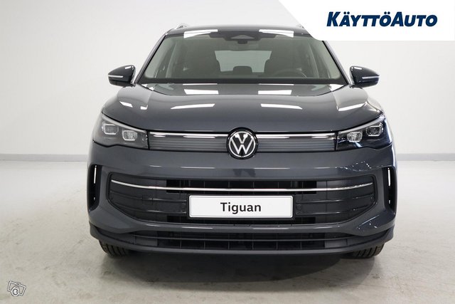 Volkswagen Tiguan 5