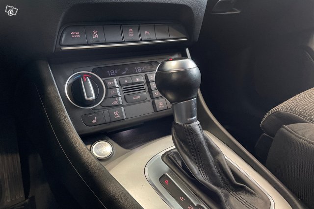 Audi Q3 20