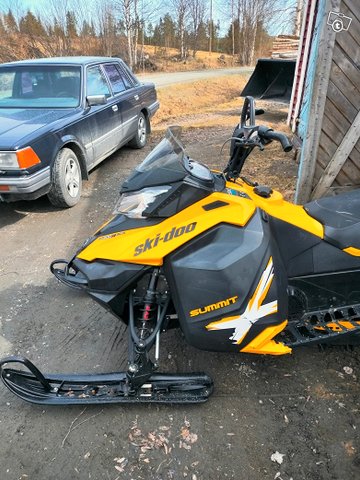 Ski-doo summit 800 154" 3