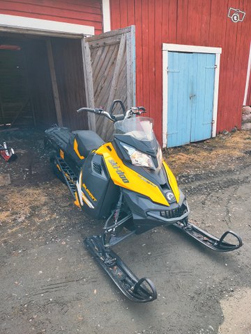 Ski-doo summit 800 154" 2