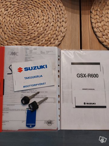 Suzuki GSX-R 600 7