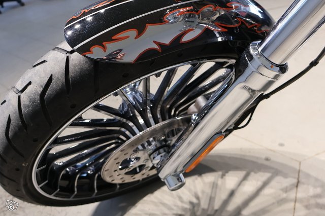 Harley-Davidson CVO 16