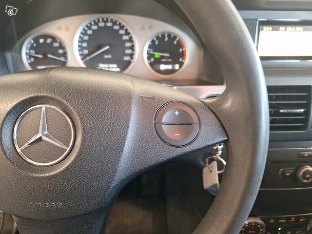 Mercedes-Benz GLK 20