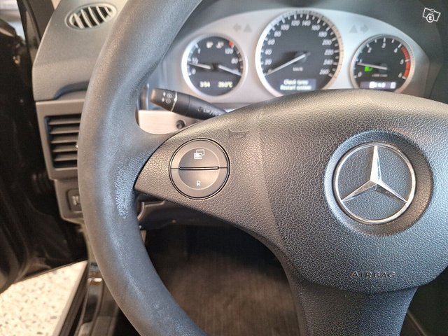 Mercedes-Benz GLK 21