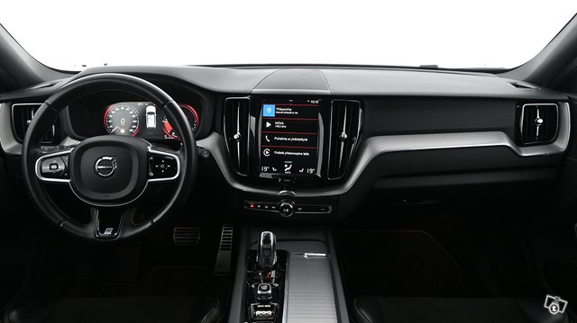 Volvo XC60 15