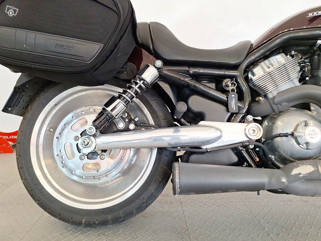 Harley-Davidson VRSC 8