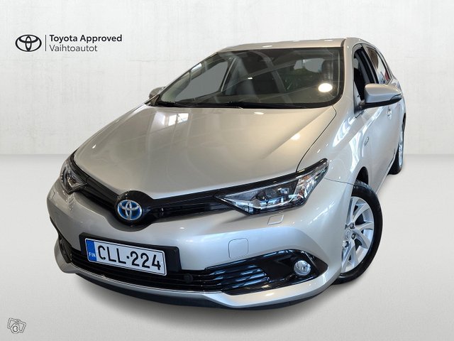 Toyota Auris 1