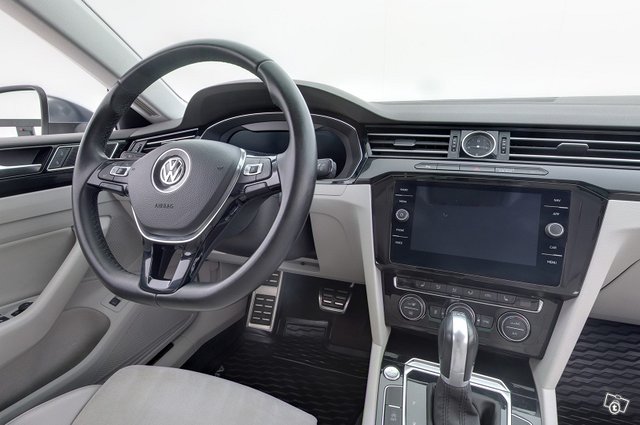 Volkswagen Arteon 13