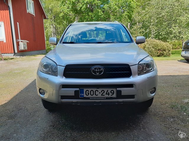 Toyota RAV4, kuva 1