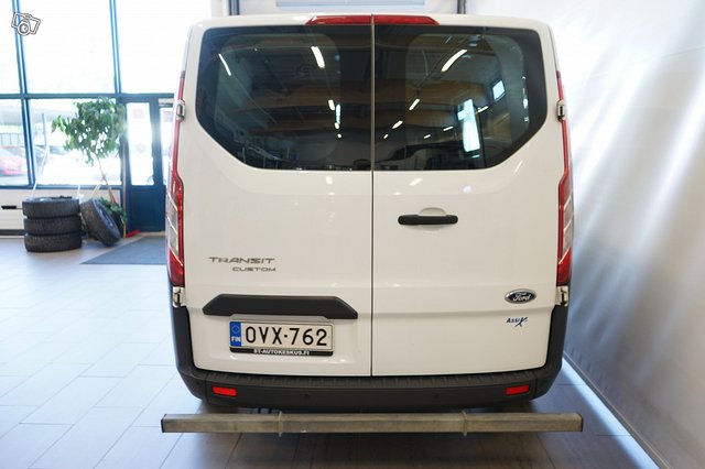 Ford Transit Custom 4