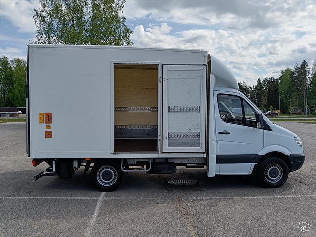 MERCEDES-BENZ Sprinter 9