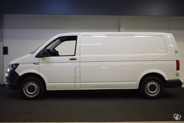 VOLKSWAGEN Transporter 4