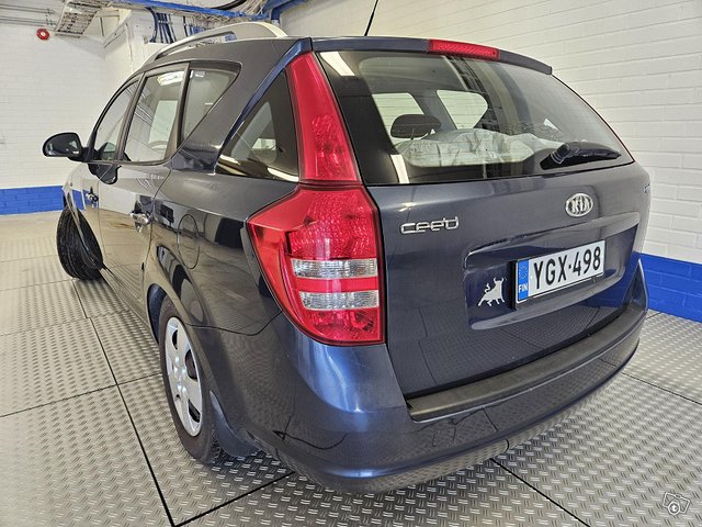 Kia Ceed 9