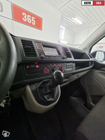 Volkswagen Transporter 19