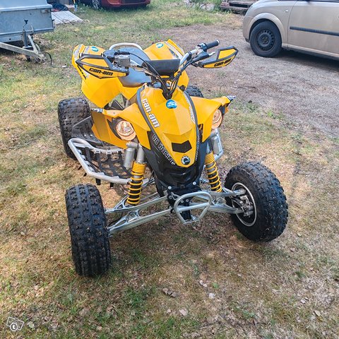 Can-am ds x 2