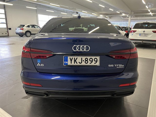 AUDI A6 5