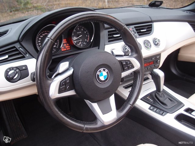 BMW Z4 9